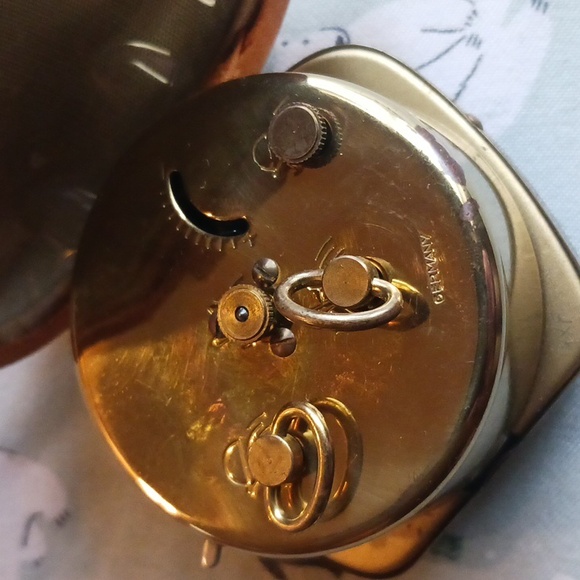 Vintage Linden travel clock/alarm - Picture 3 of 6